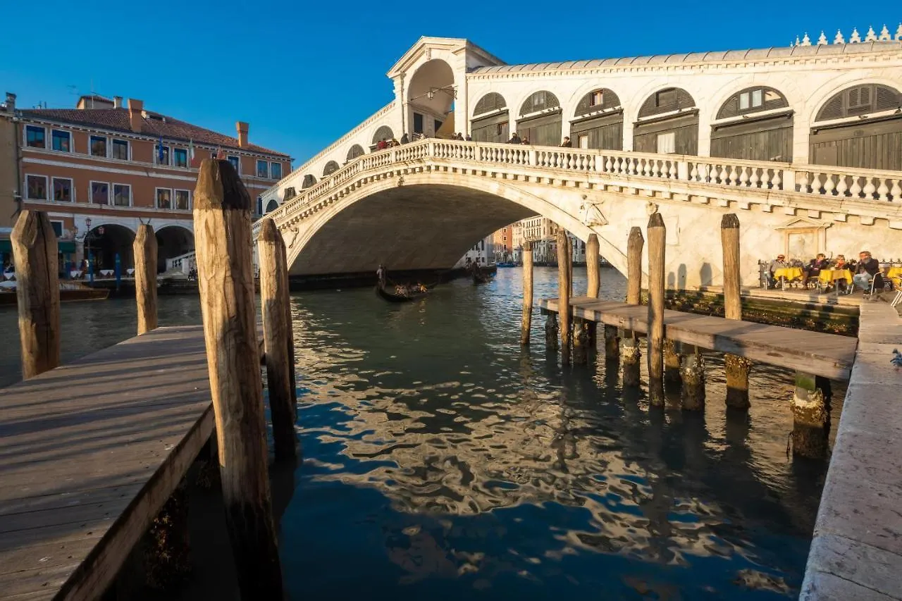 Rialto Deluxe Grand Canal View R&R Venezia 0*,  Italia